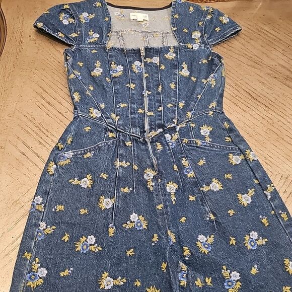 Avec Les Filles Denim Floral Jumpsuit Cap Sleeve Size 0 NWOT - Picture 5 of 16